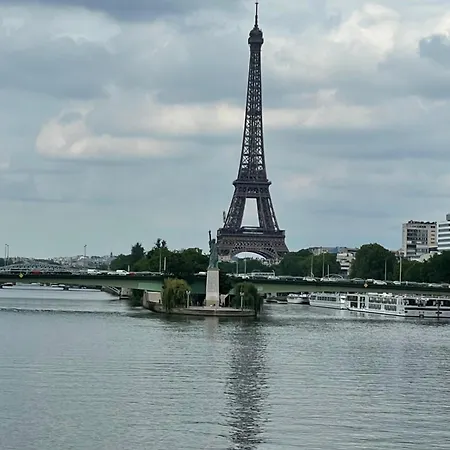 דירה Perche Sur Les Toits, Avec Ascenseur, 16 Eme Quartier Calme Securise- Proche Quai Seine Roland Garros *