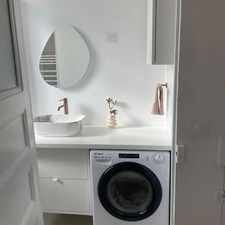Apartment Perche Sur Les Toits, 16 Eme Quartier Calme Securise- Proche Quai Seine Roland Garros Paris