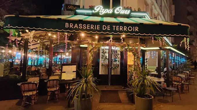 Perche Sur Les Toits, Avec Ascenseur, 16 Eme Quartier Calme Securise- Proche Quai Seine شقة *